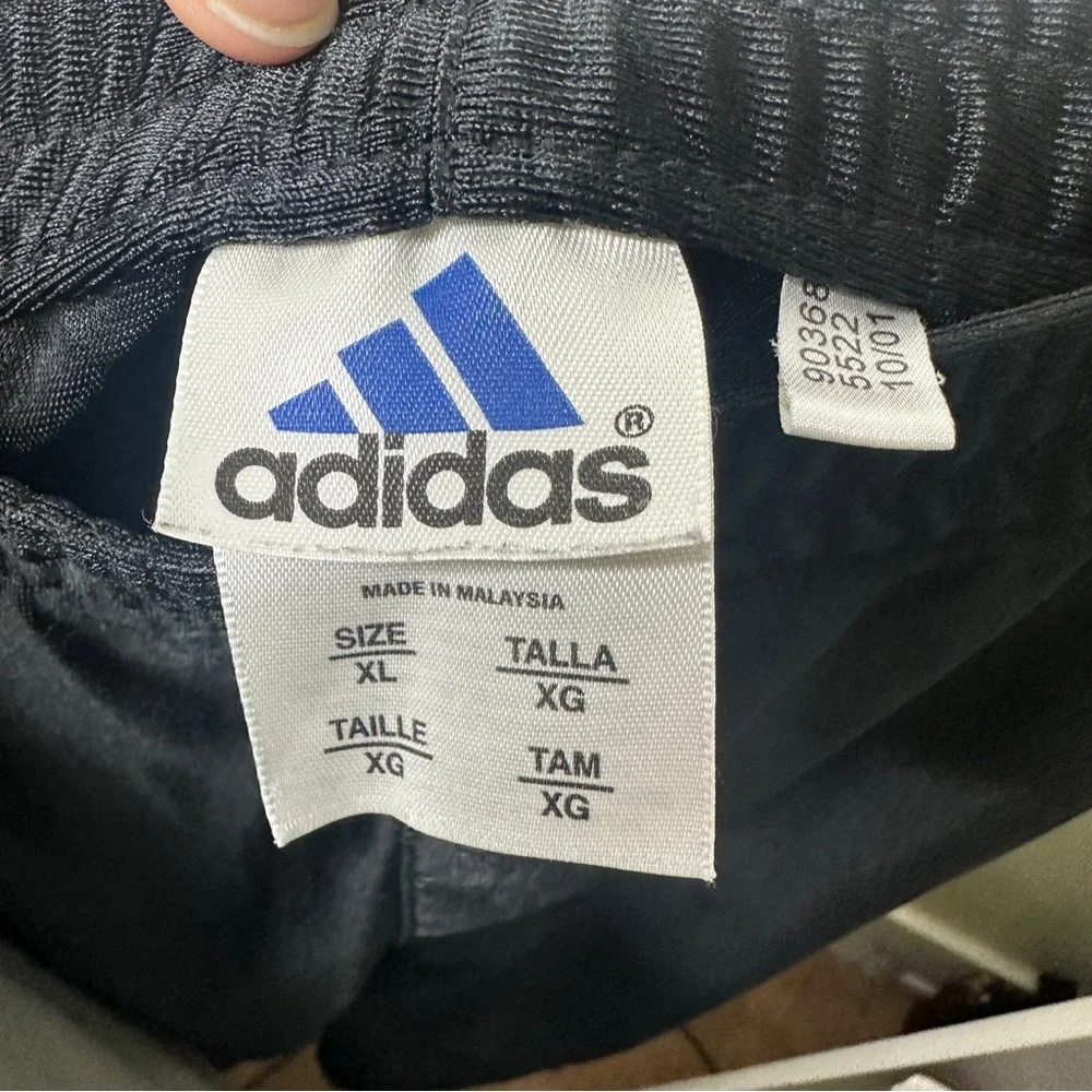 adidas vintage black